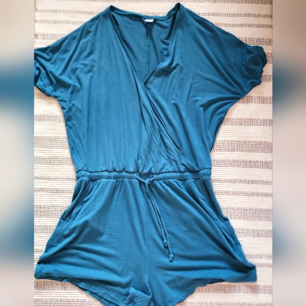 Old navy short sleeve romper